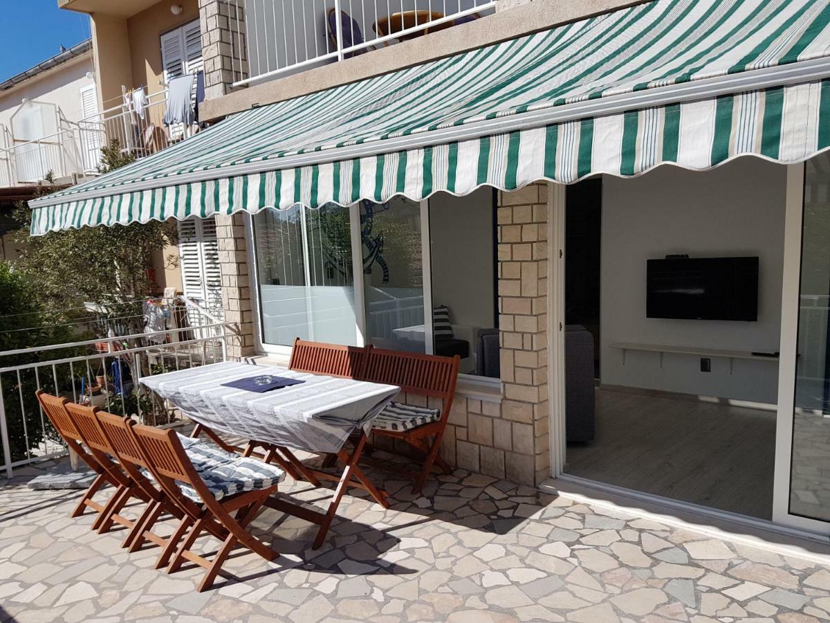 Mali Sjor Apartment Primosten Exterior photo