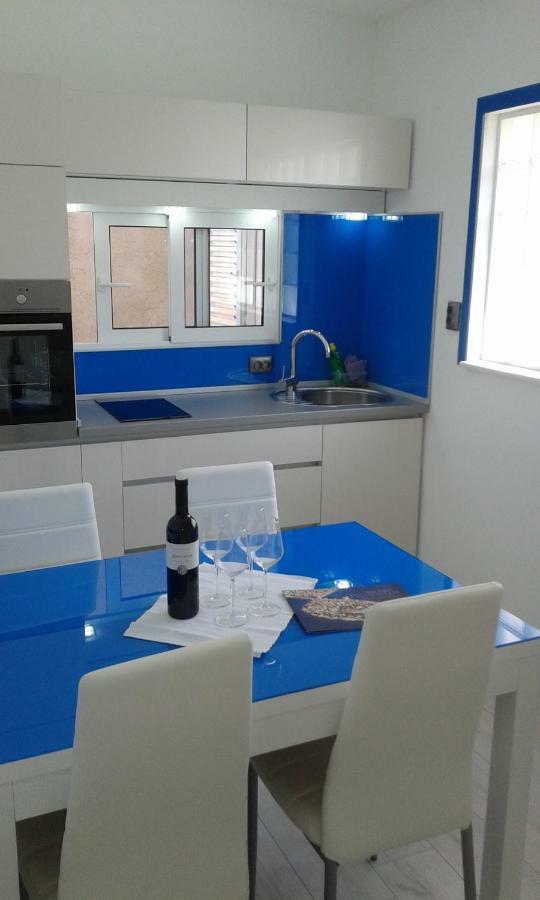 Mali Sjor Apartment Primosten Exterior photo